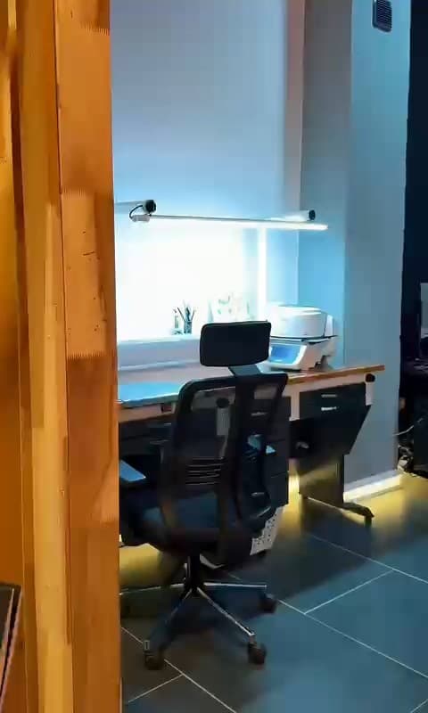 Diş protez laboratuvarı çalışma ortamı